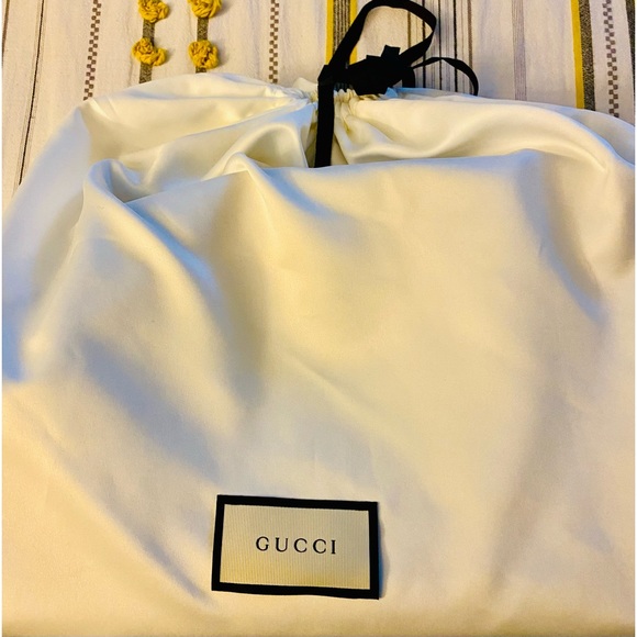 Comes with original dust bag and original receipt,excellent condition. - Picture 2 of 13